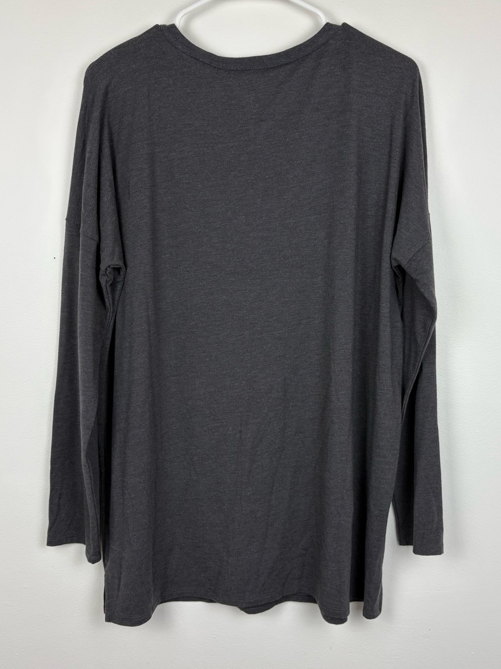 J. Jill Charcoal Gray Long Sleeve w/ Shimmery Keyhole Medium EUC Lagenlook Boho - Picture 6 of 8